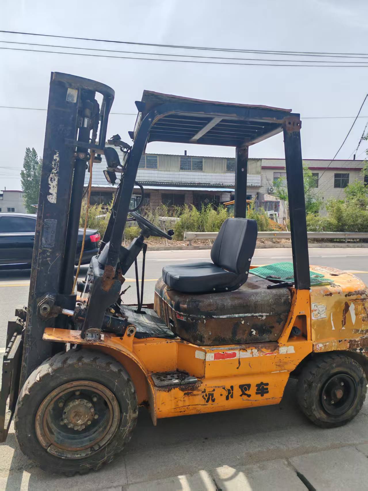 杭州叉车.3.5吨升高3.5米，寄卖价14600元，