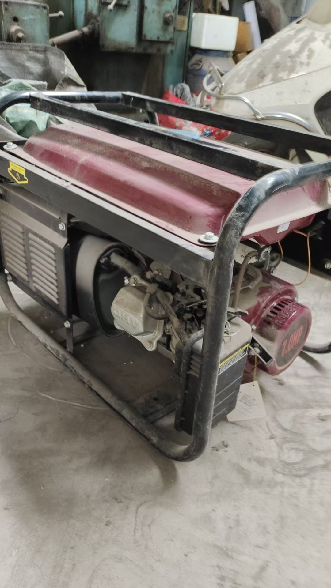 发电机在闲置无用，出手价1000元，地置：楼德镇西营村桥头，电话13370622